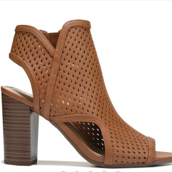 NIB Open toe bootie - Picture 2 of 8